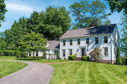 1309 S Buckeye Ln, Goshen, KY 40026