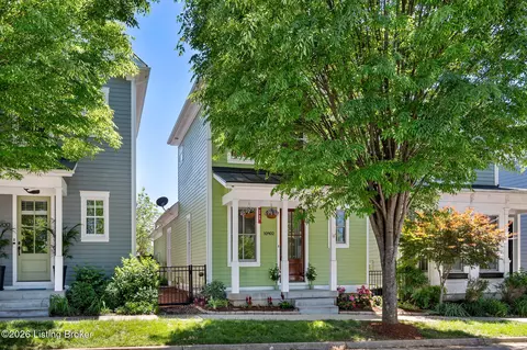 10902 Kings Crown Dr, Prospect, KY 40059