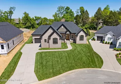 17307 White Oak Ct, Louisville, KY 40023