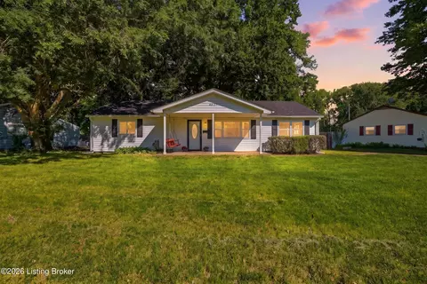 4827 Andalusia Ln, Louisville, KY 40272