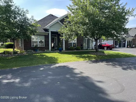 6411 Rivers End Dr, Louisville, KY 40258