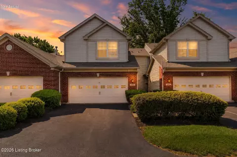 4934 Merton Sq, Louisville, KY 40241