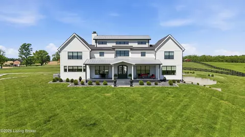 118 Locust Ln, Shelbyville, KY 40065