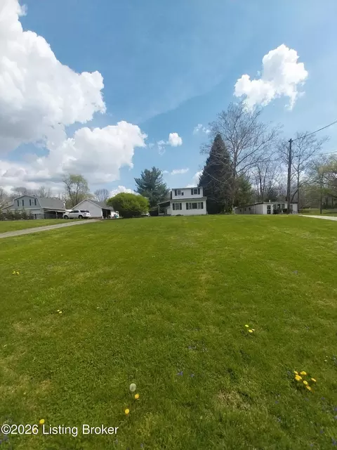 4105 Chenoweth Run Rd, Jeffersontown, KY 40299