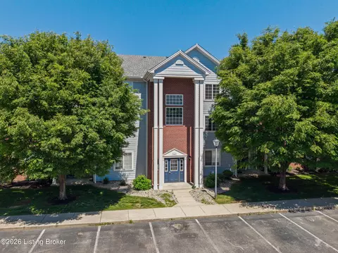 2601 Callery Pl #304, Louisville, KY 40299