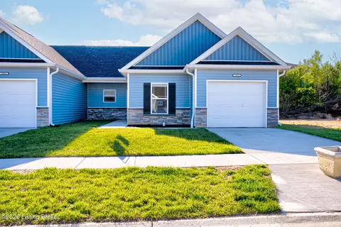 10924 Brookley Dr, Louisville, KY 40229