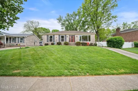 3602 Eastside Dr, Louisville, KY 40220
