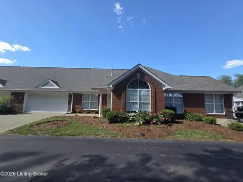 10520 Monticello Forest Cir, Jeffersontown, KY 40299