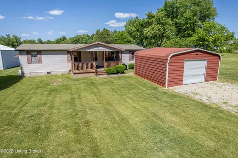 114 W Holiday Beach Loop, Mc Daniels, KY 40152