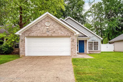 11106 Meadow Chase Ct, Louisville, KY 40229