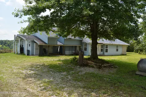 6687 Woods Rd, Pleasureville, KY 40057