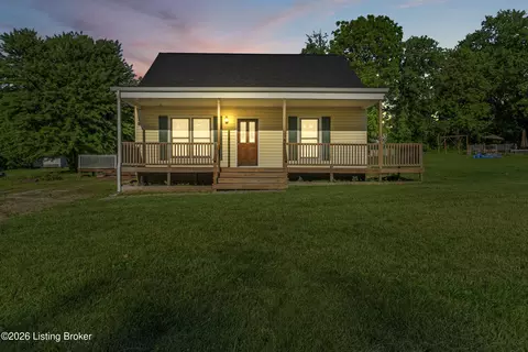 7511 E Manslick Rd, Louisville, KY 40228
