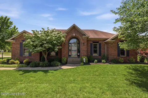 113 Spring Dr, Mount Washington, KY 40047