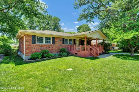 6002 Rocky Mountain Dr, Louisville, KY 40219