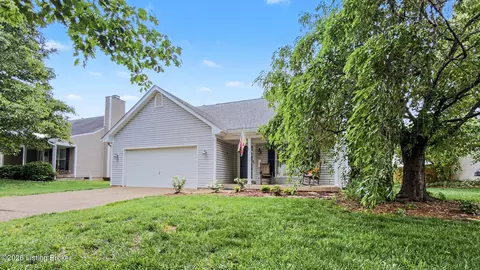 4908 Oakbrook Dr, Louisville, KY 40245