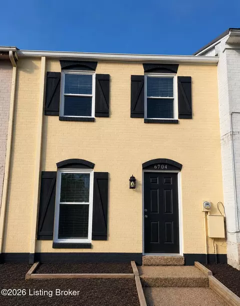6904 Holly Lake Dr, Louisville, KY 40291