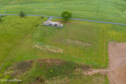 View/Area - 199 Doe Run Ln, Springfield, KY 40069 photo 3 of 4