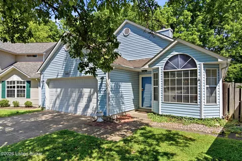 9119 Hampton Ridge Ct, Louisville, KY 40220