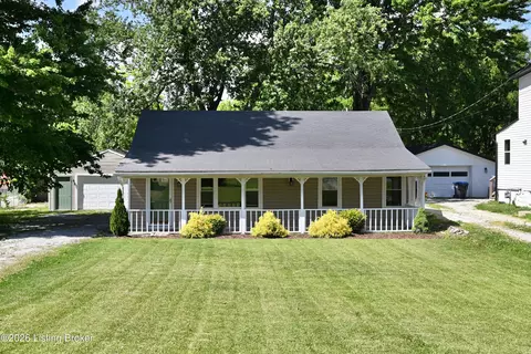 8817 Ferndale Rd, Louisville, KY 40291