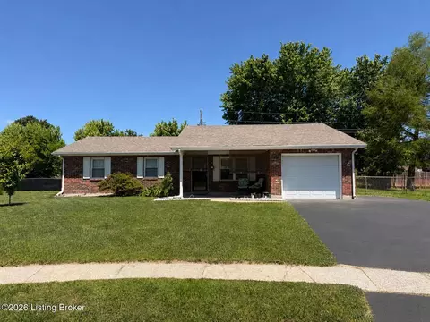 727 Kimberly Ct, Radcliff, KY 40160
