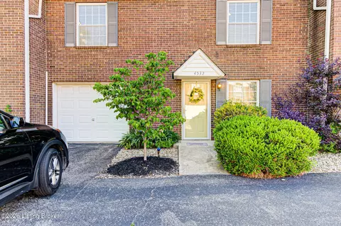 4532 Meadow Lark Manor Ln #3, Louisville, KY 40245