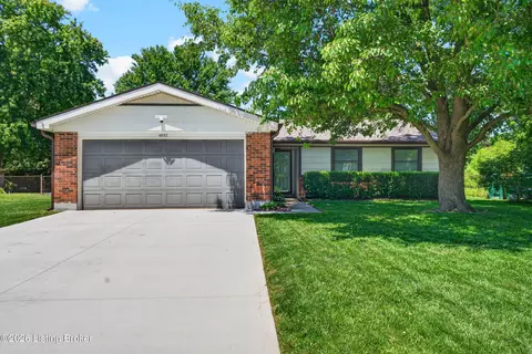 4953 Winding Spring Cir, Louisville, KY 40245