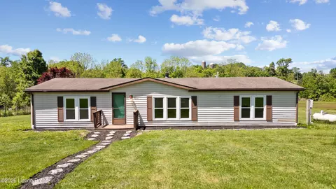 21 Arvin Ln, Smithfield, KY 40068