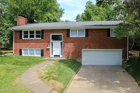 3132 Sunny Ln, Louisville, KY 40205