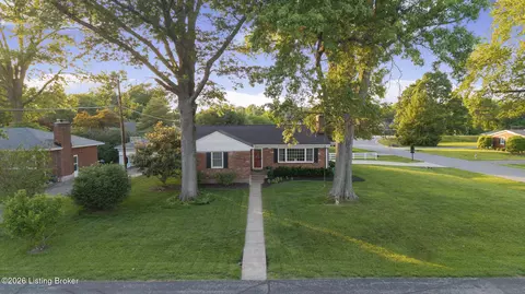 4327 Alicent Rd, Louisville, KY 40207