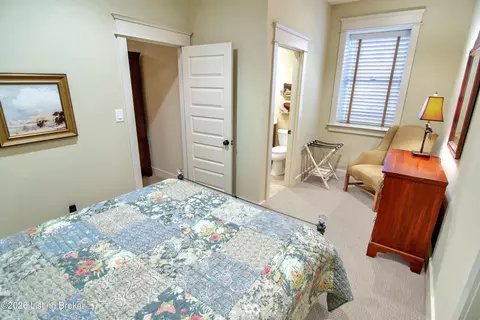 Bedroom - 272 Eagle Point Dr, Austin, KY 42123 photo 12 of 12