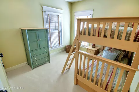 Bedroom - 272 Eagle Point Dr, Austin, KY 42123 photo 4 of 12