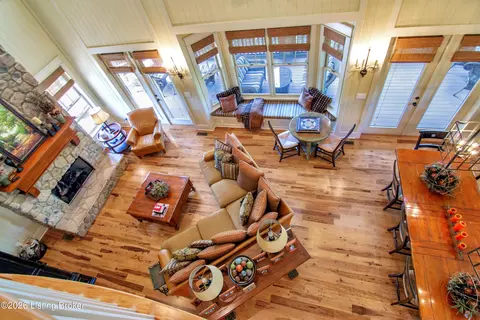 Living - 272 Eagle Point Dr, Austin, KY 42123 photo 7 of 7