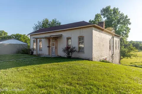 302 3rd St, Carrollton, KY 41008