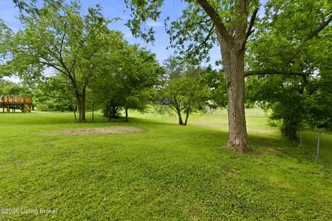 203 Abbott St, Shepherdsville, KY 40165