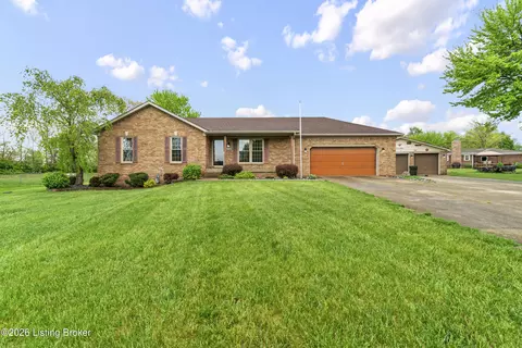 136 Harding Dr, Mount Washington, KY 40047