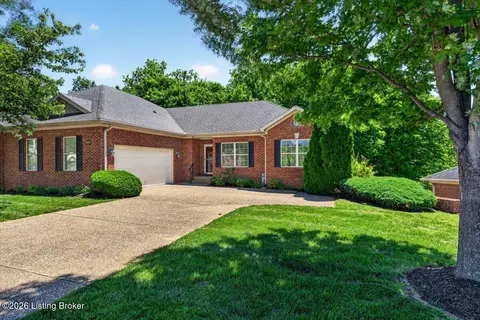 4111 Dolphin Rd, Louisville, KY 40220