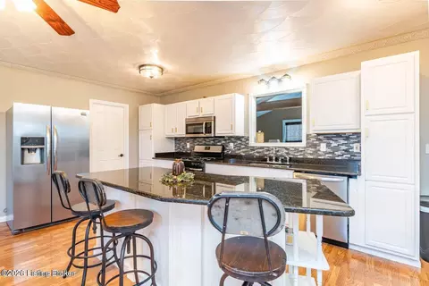 Kitchen - 2365 Hall Simpson Rd, Loretto, KY 40037 photo 2 of 3