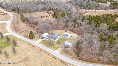 View/Area - 2365 Hall Simpson Rd, Loretto, KY 40037 photo 6 of 8