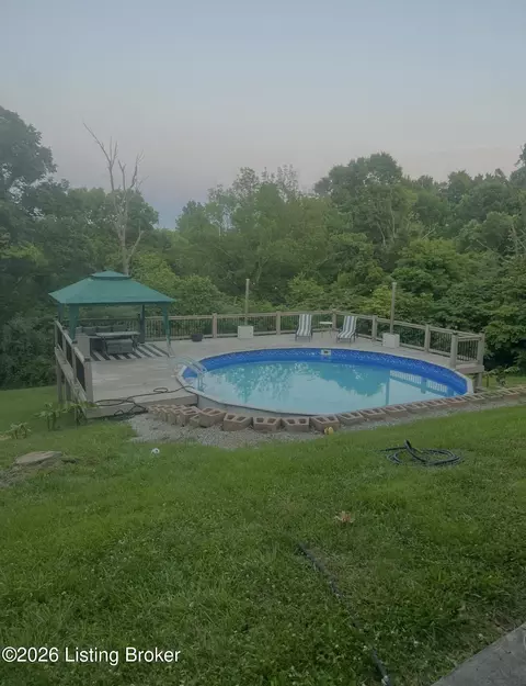 Exterior - 2365 Hall Simpson Rd, Loretto, KY 40037 photo 3 of 4