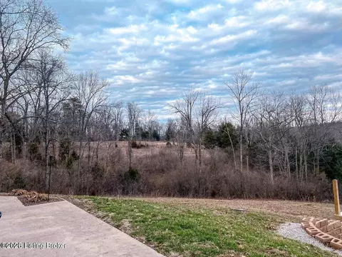 Exterior - 2365 Hall Simpson Rd, Loretto, KY 40037 photo 4 of 4