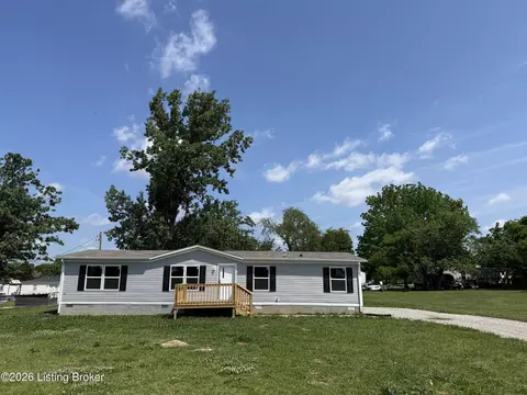 615 W High St, Irvington, KY 40146