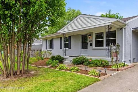 8505 Moody Rd, Louisville, KY 40219