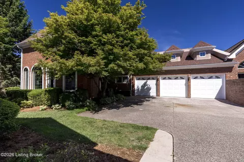 2619 Alia Cir, Louisville, KY 40222