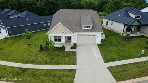 2821 Alder Wood Ln, La Grange, KY 40031