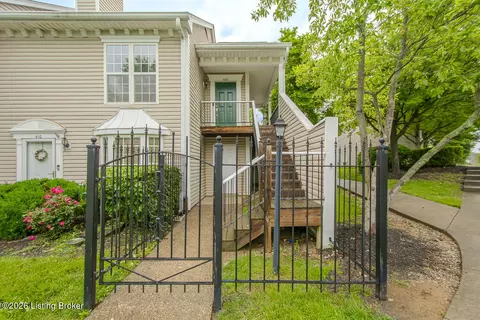 408 Champions Way, Simpsonville, KY 40067