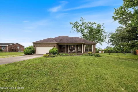 317 Centerview Dr, Shepherdsville, KY 40165