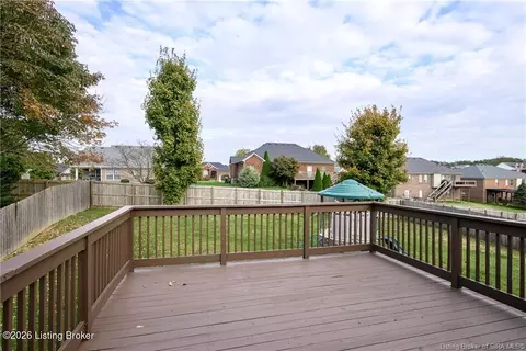 Exterior - 1034 Brookstone Ct, Georgetown, IN 47122 photo 5 of 8