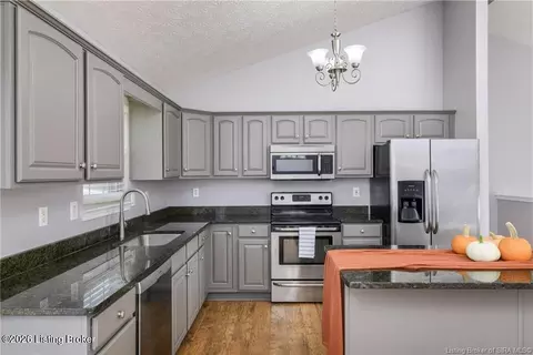 Kitchen - 1034 Brookstone Ct, Georgetown, IN 47122 photo 1 of 3