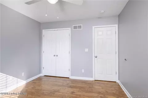 Bedroom - 1034 Brookstone Ct, Georgetown, IN 47122 photo 5 of 6