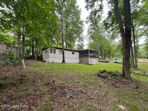 105 Tulip Ln, Mammoth Cave, KY 42259
